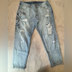 Refuge Embroidered Jeans